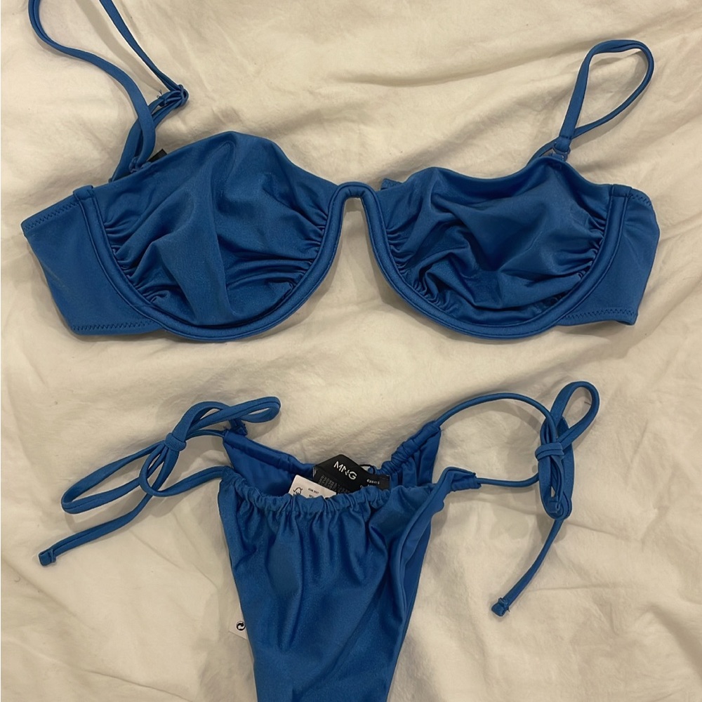 Mango Bikini - Picture 3 of 3